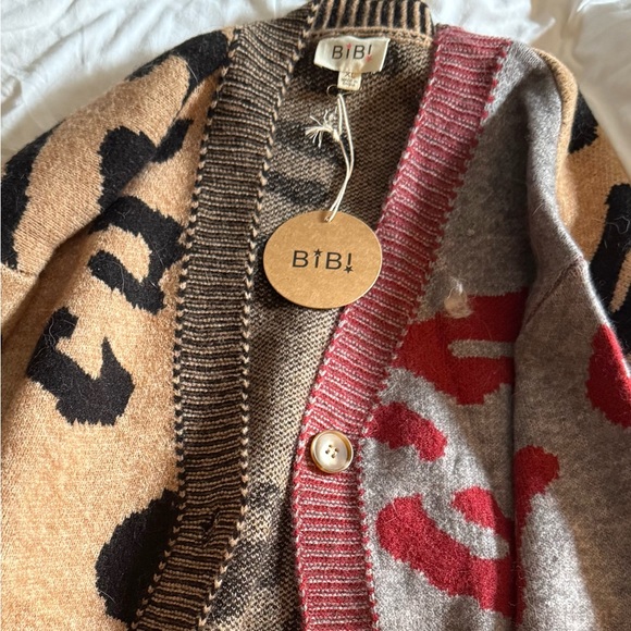 Bibi- Leopard Print Colorblock Cardigan - Picture 4 of 4